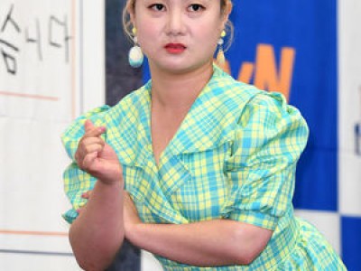 박나래 갑질 의혹에 이어 횡령 혐의까지 논란