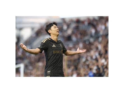 손흥민 MLS 4경기 연속골 터뜨려 LAFC 선두 달리기