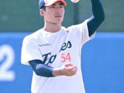 김경문 감독 신인 오재원에 1군 통할 선수라며 칭찬