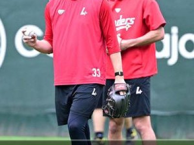 드류 앤더슨 장염 회복 후 포스트시즌 첫 출전